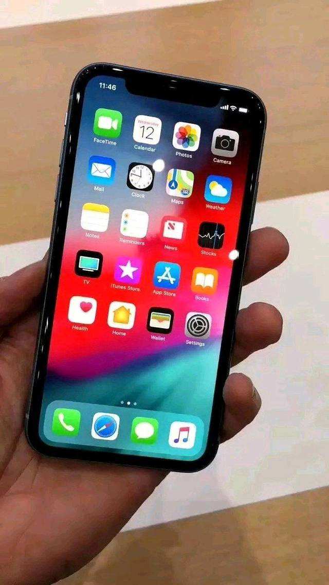 iPhoneX 黑色64G转让2018年12月入手的